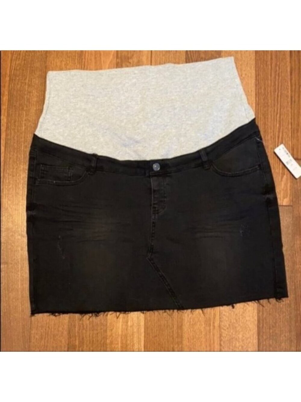 Thyme Maternity black stretchy denim skirt XXL